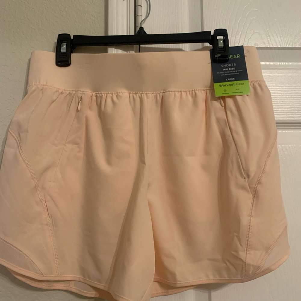 NWT Women's Tek Gear® Mid Rise Workout Shorts Size Large